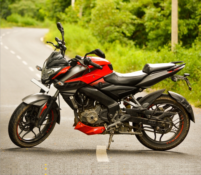 Affordable Sports Bikes Under Rs. 1.5 Lakh In India